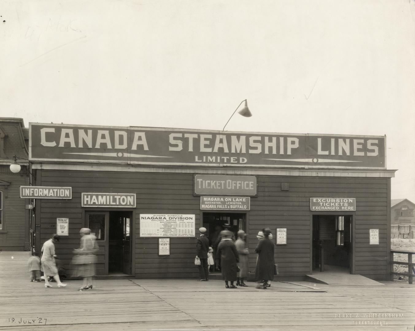 Yonge Street Wharf, Esplanade E