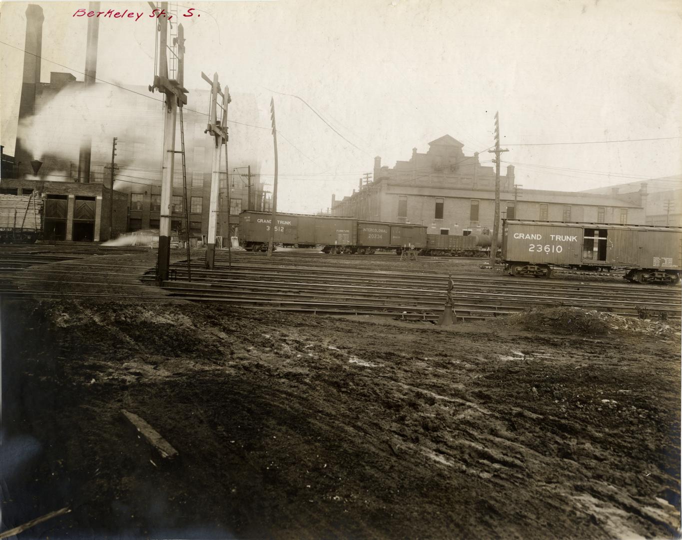 Berkeley St., looking north across Esplanade E