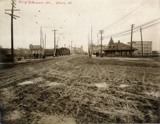 Queen Street East, Church St. To Davies Avenue, looking e. from King Street East to bridge over Don R., showing Don Station at left. Toronto, Ontario