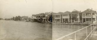 Kew Beach, looking west from foot of Waverley Road