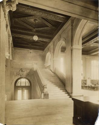 Toronto Public Library, Central Library, College St