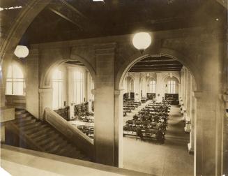 Toronto Public Library, Central Library, College St