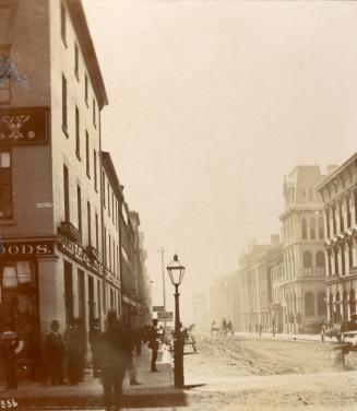 Yonge Street, S. of King St., looking south from King St