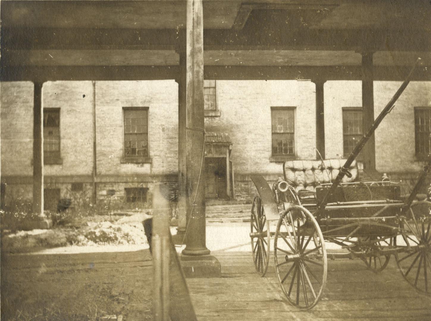 Parliament Buildings (1832-1893), coach-house, interior