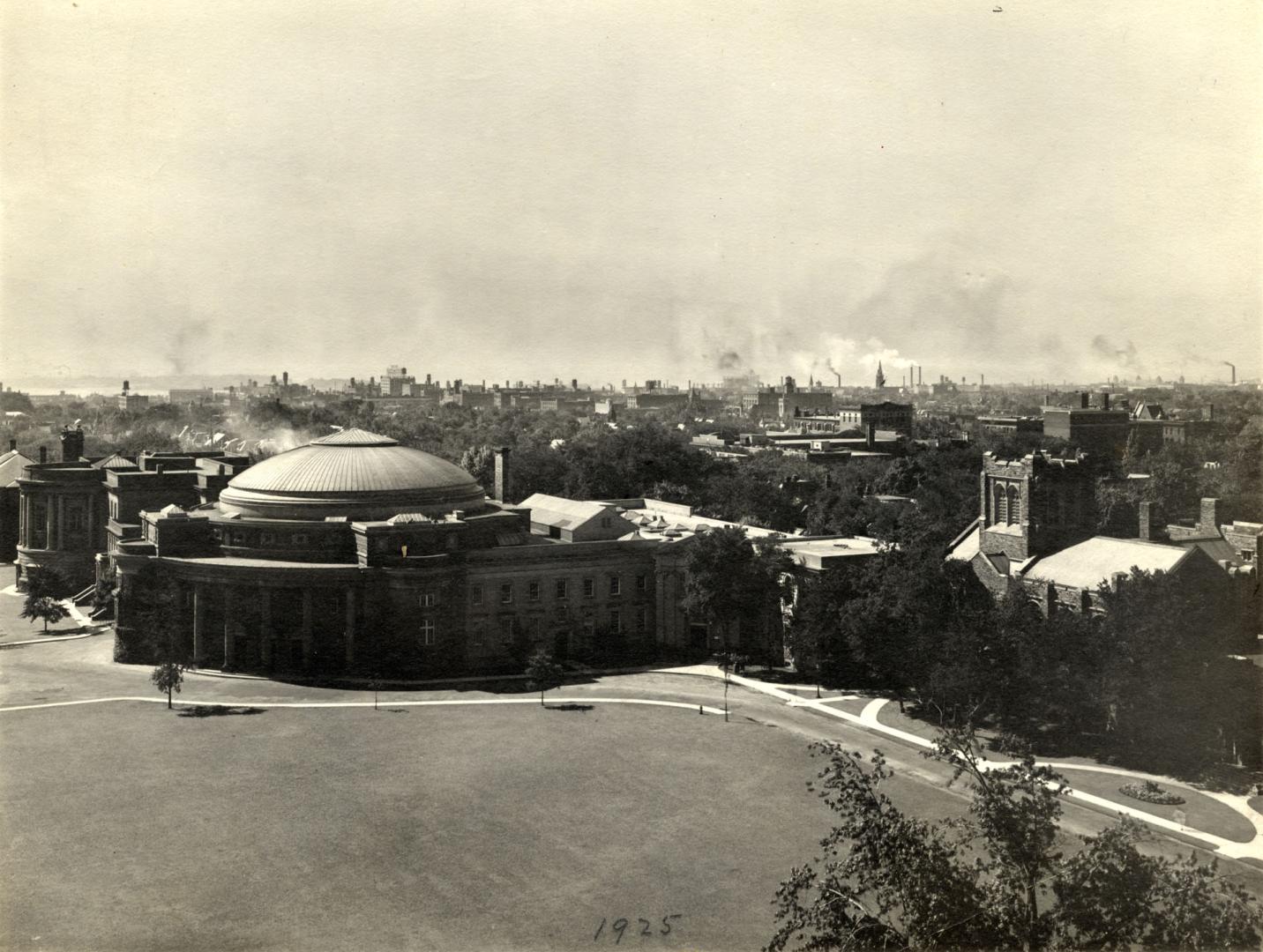 Toronto/U. Of T., 1925