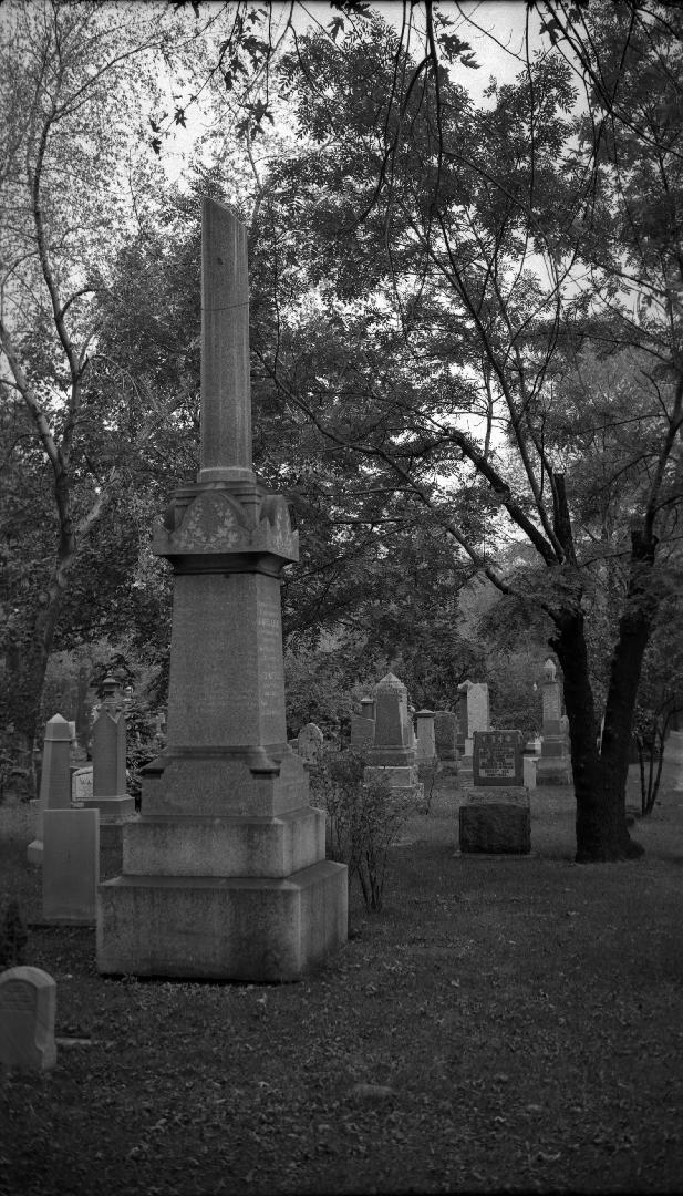 Lount & Matthews Monument, Necropolis cemetery