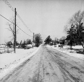 Royal York Road., looking north to Lawrence Avenue West in background