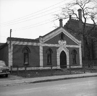 Enoch Turner Schoolhouse, Trinity St