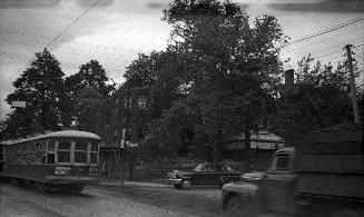 Yonge Street northeast corner Roxborough Street East