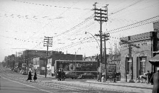 Yonge Street west side, looking south from north of Lawrence Avenue Toronto, Ontario. Image sho…