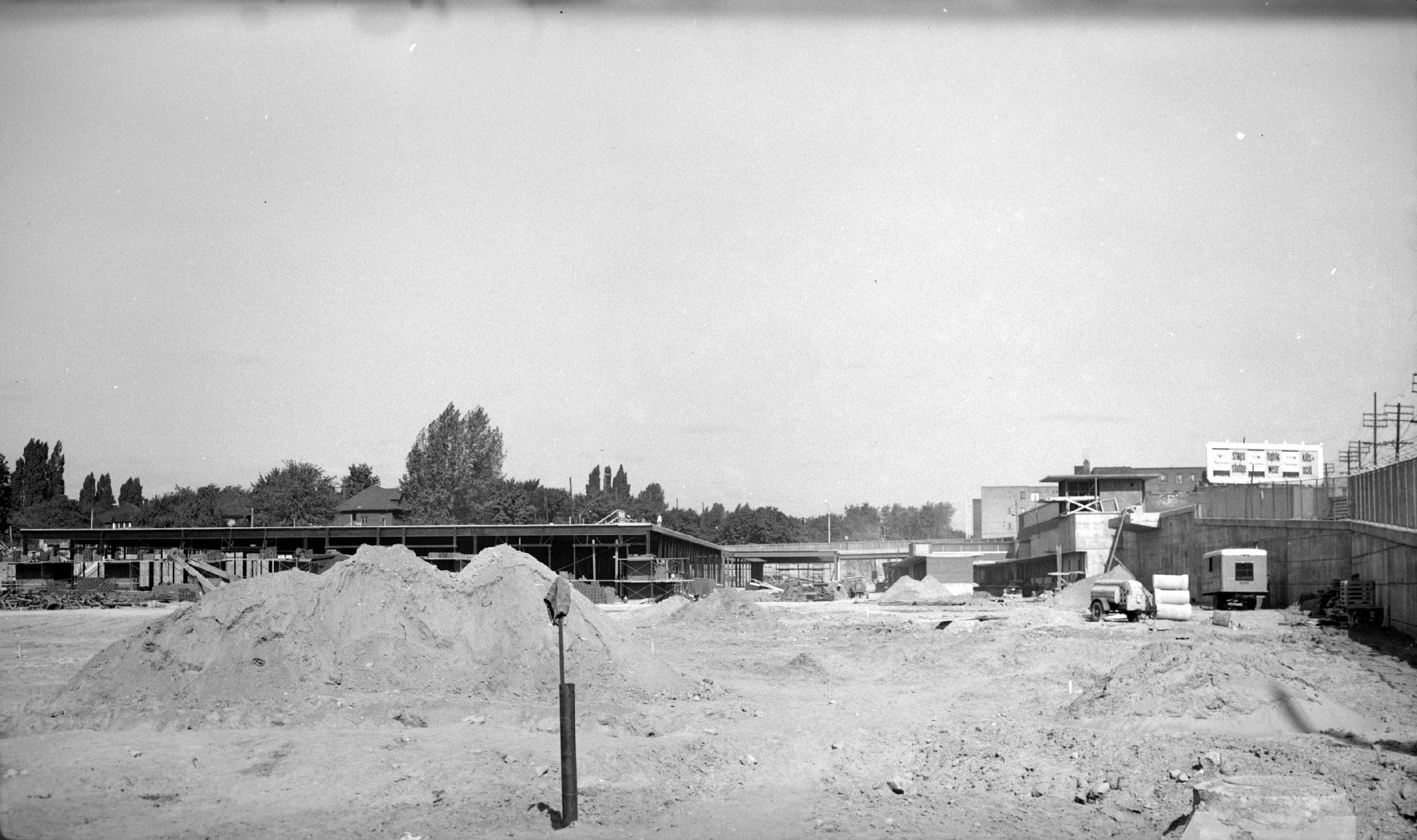 Yonge St. Subway, Davisville Yards, looking north to Chaplin Cres.; during construction. Image …