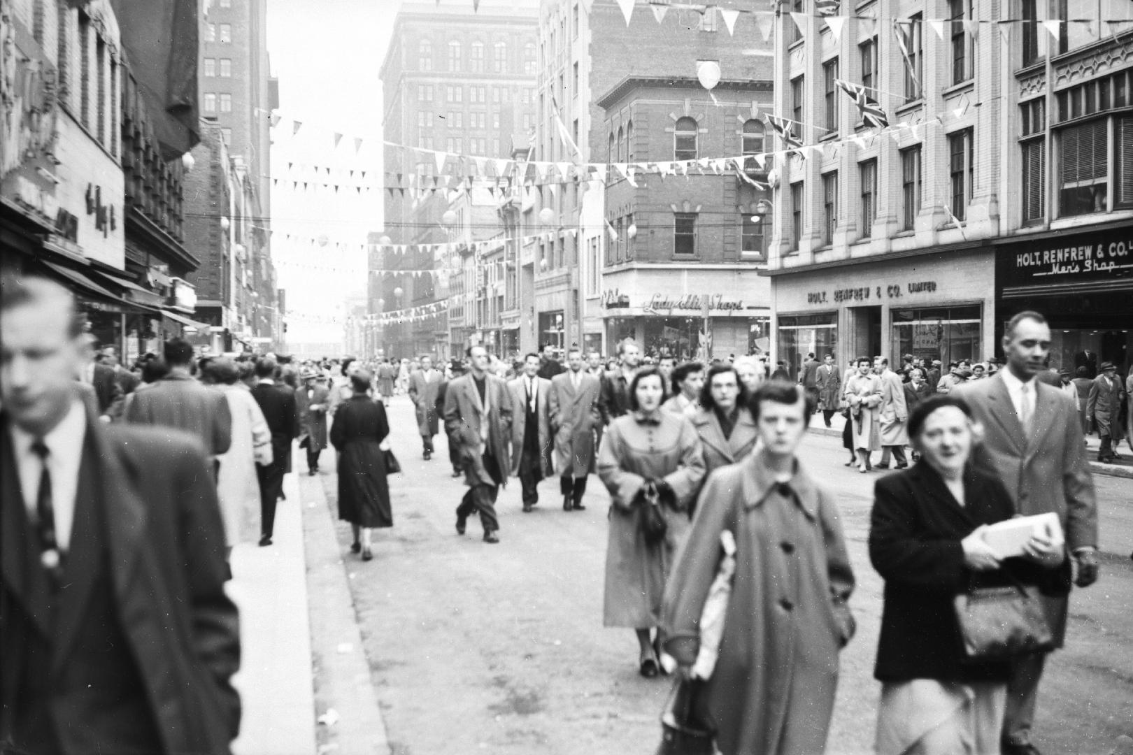 Yonge Street, King To Queen Streets, looking south from north of Adelaide St