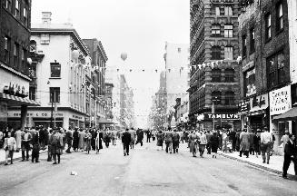 Yonge Street, looking north from south of Adelaide St