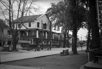 Manitou Hotel, Manitou Road., Centre Island