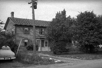 Steele's Hotel, Yonge Street, northwest corner Steeles Avenue W