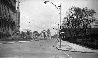 University Avenue, looking north from Queen Street West