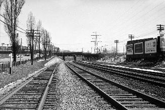 Looking east to Lake Shore Road bridge over C