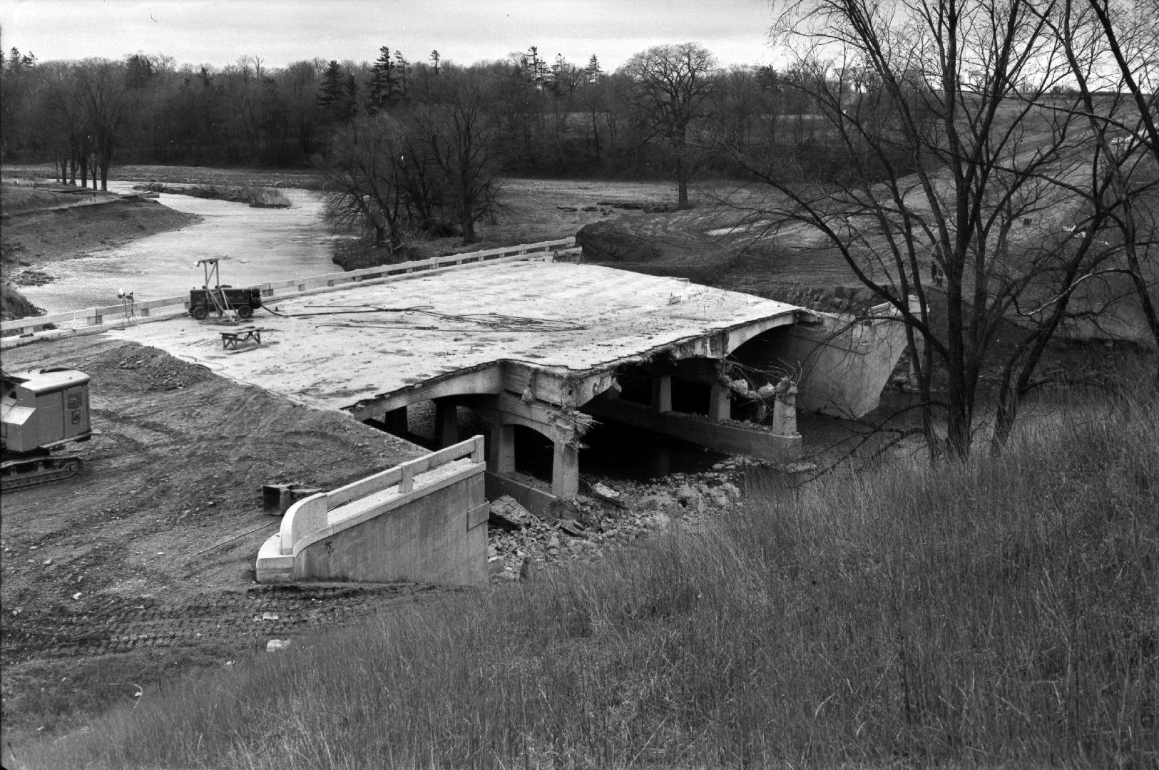 Humber River, looking west to Macdonald-Cartier Freeway bridge