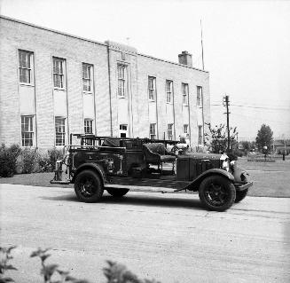 Pumper, looking northwest beside Leaside Municipal Building, McRae Drive, southwest corner Randolph Road