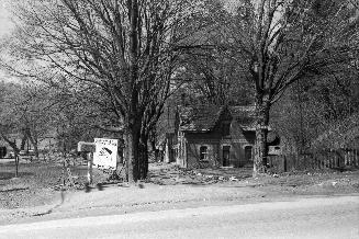 Carson, Wallace, house, Yonge Street, west side, south of John St