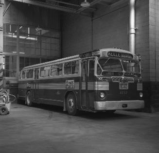 West York Coach Lines, bus #470, at T