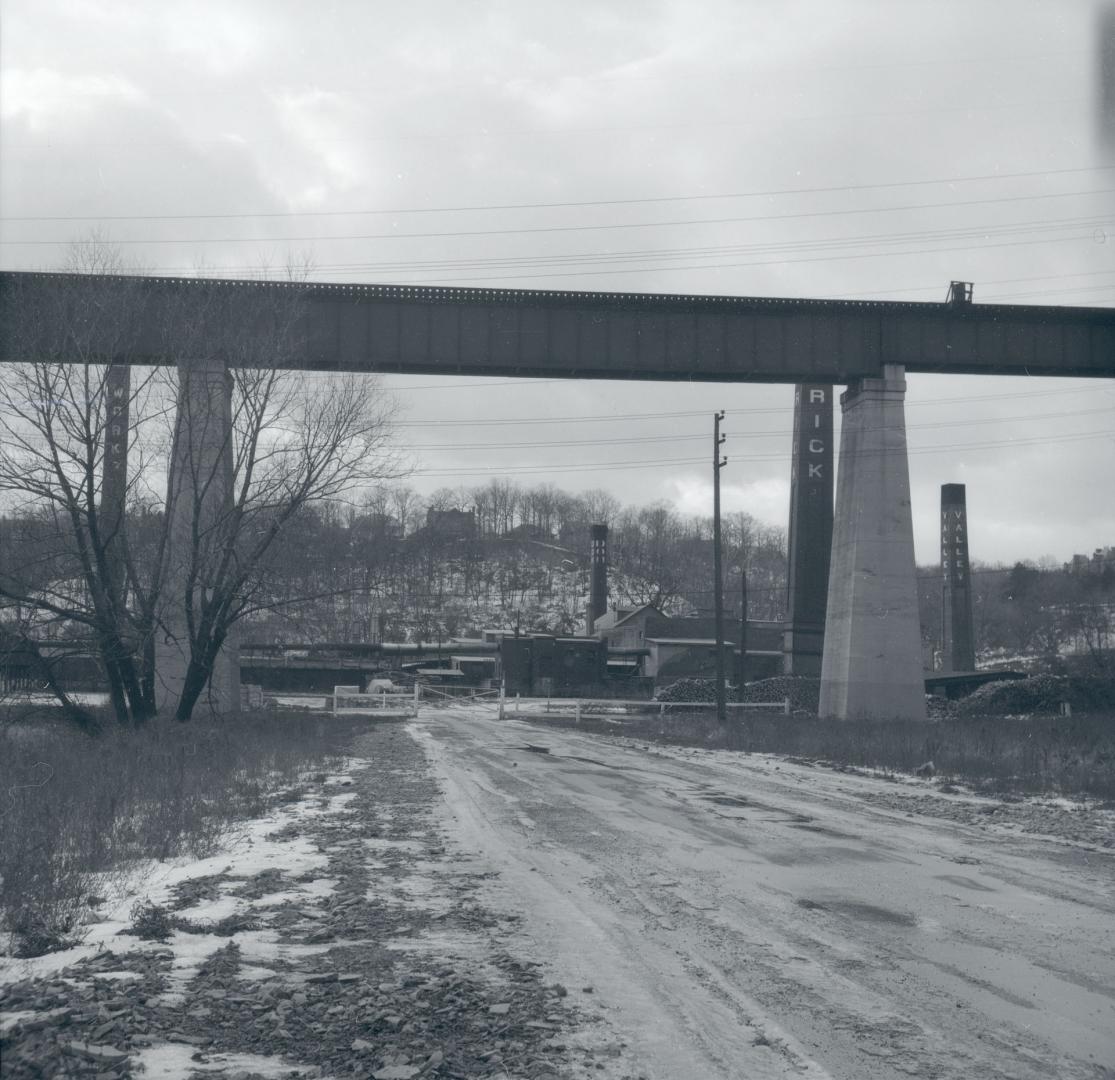 Don Valley Brick Works, Bayview Avenue, west side, south of Chorley Park in Don Valley, looking west