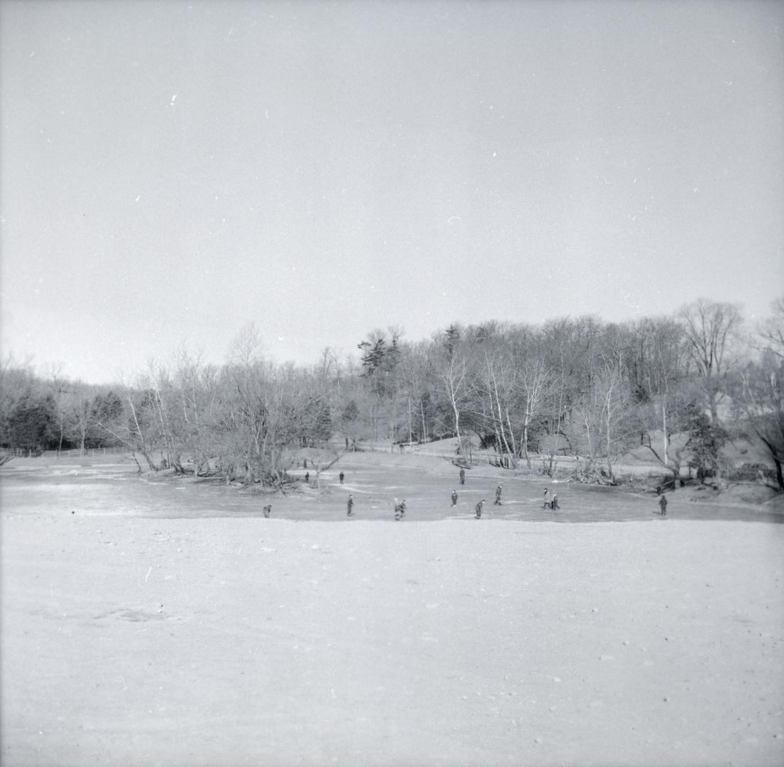 (The) Queensway, looking north to Catfish (now West) Pond and Ellis Avenue