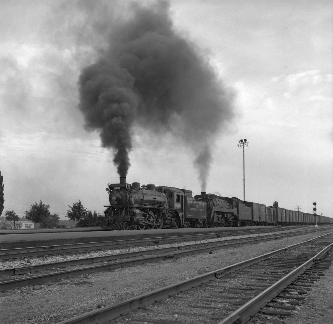 Image shows a train on tracks.