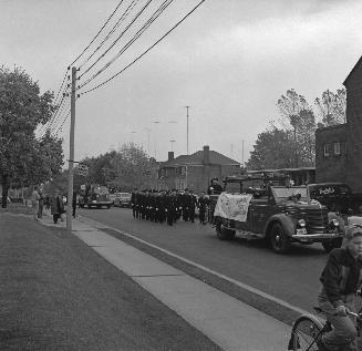 Leaside Fire Dept, Fire Prevention Week Parade