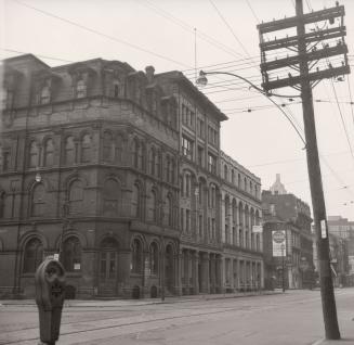 Wellington Street East, looking west from Scott St