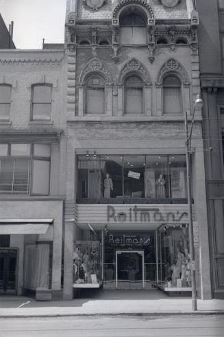 Bilton, Alice (Mrs. William), fruits & fish, shop, Yonge Street, west side, north of Queen St. West