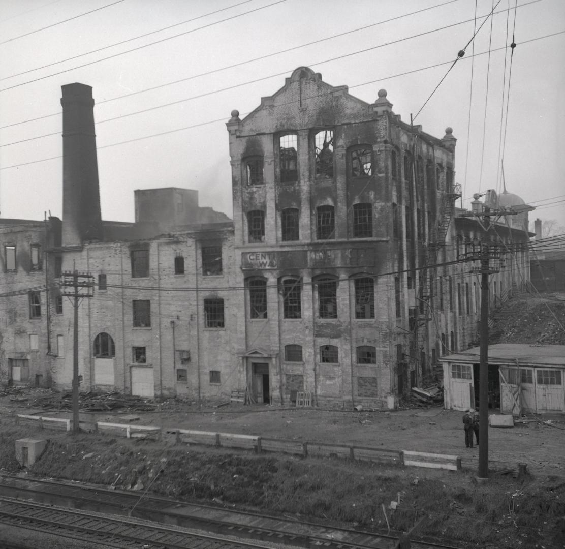 Reinhardt Brewery Company, Mark St