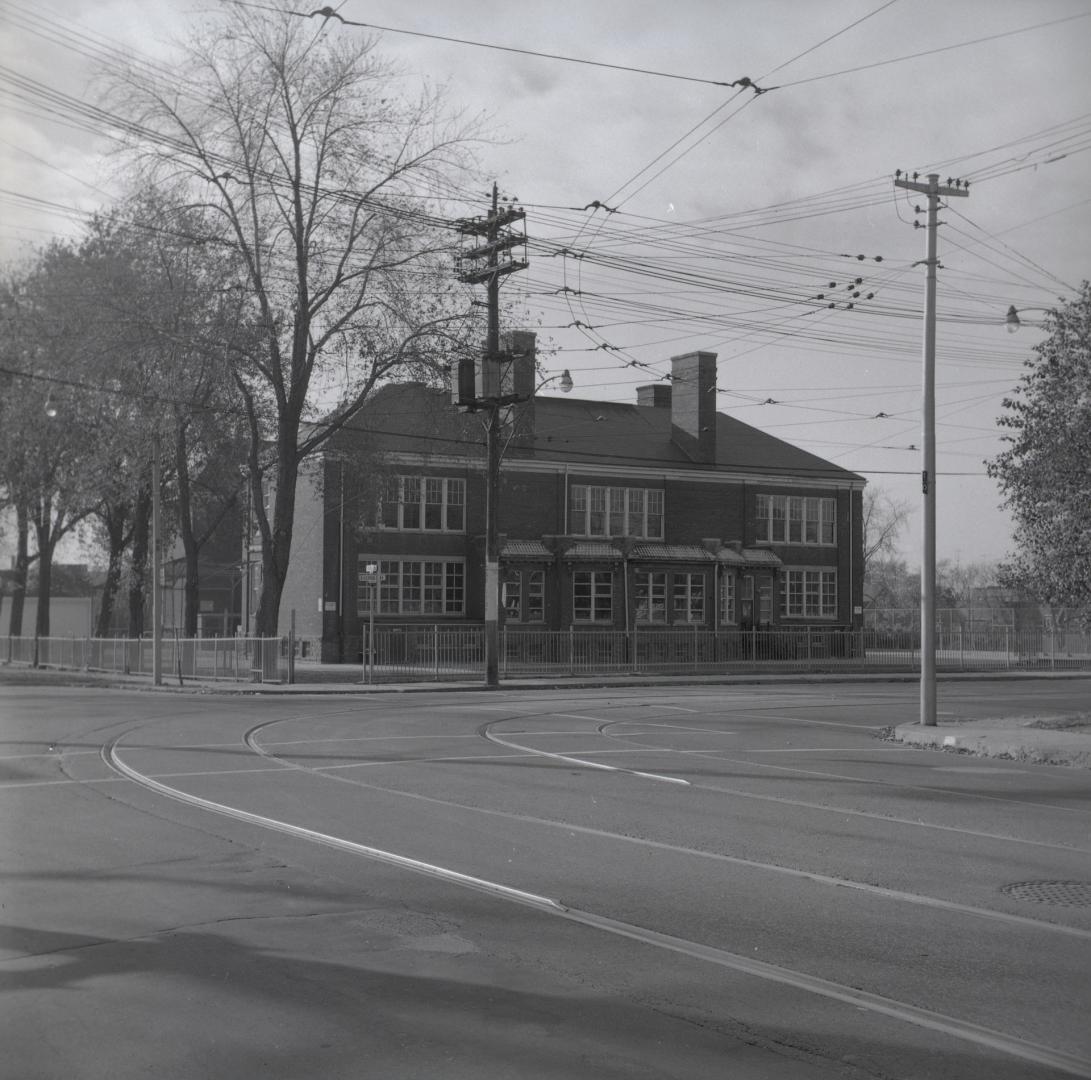 Pape Avenue Public School, Pape Avenue, west side, betwest Langley & Riverdale Aves