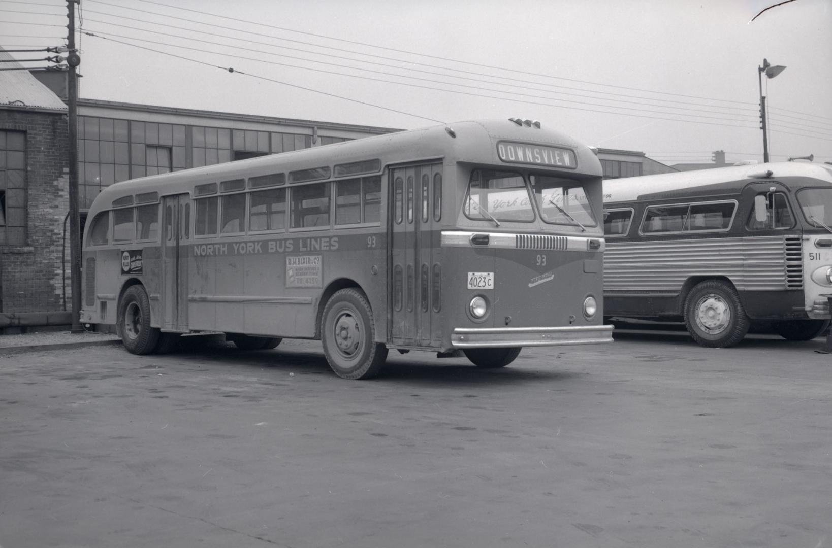 Danforth Bus Lines, bus #93 (North York Bus Lines), at T