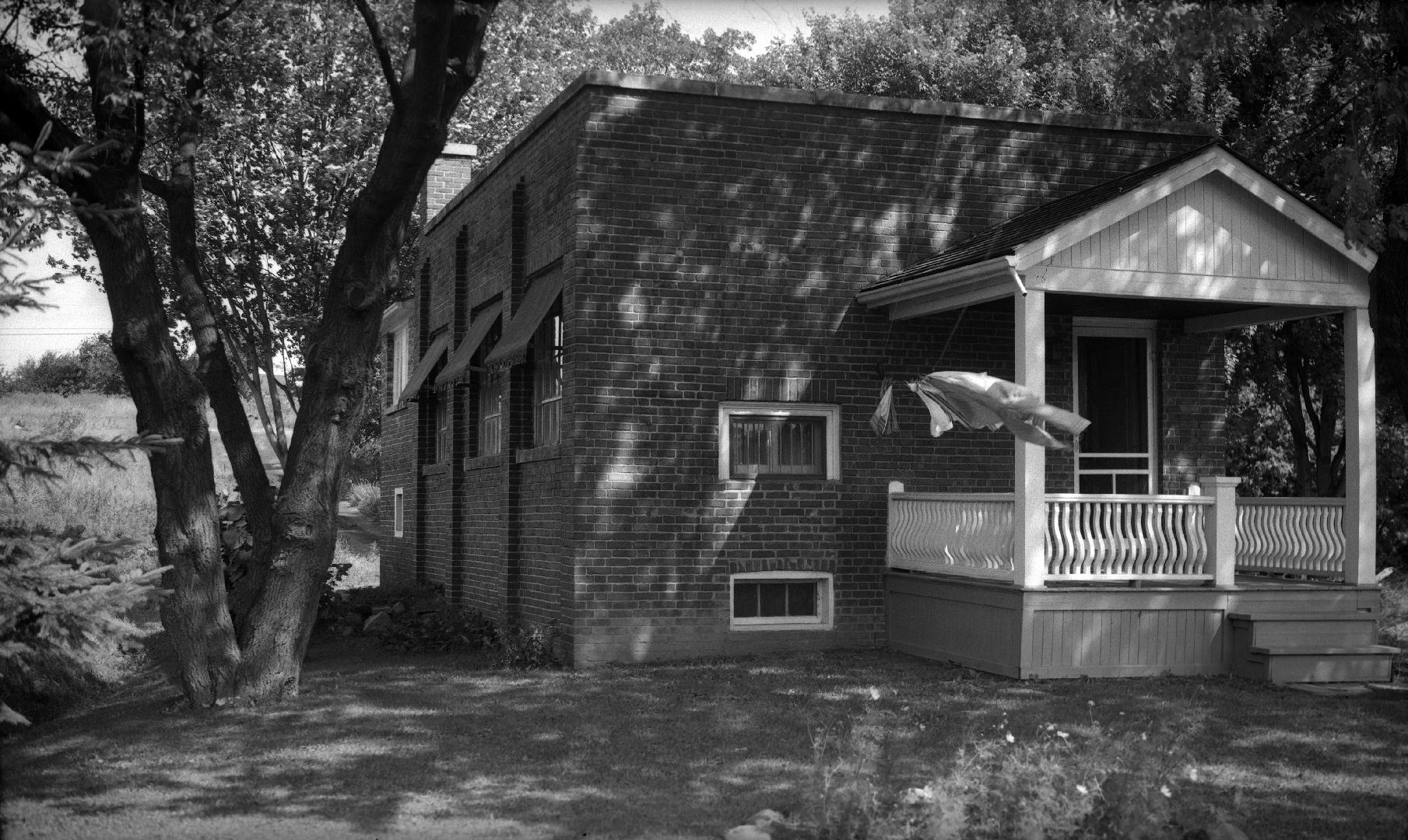 Toronto Suburban Railway, Woodbridge line, Thistletown power house, Albion Road