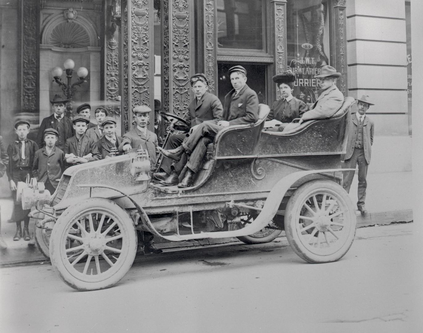 Motor-Car, in front of King Edward Hotel, King Street East