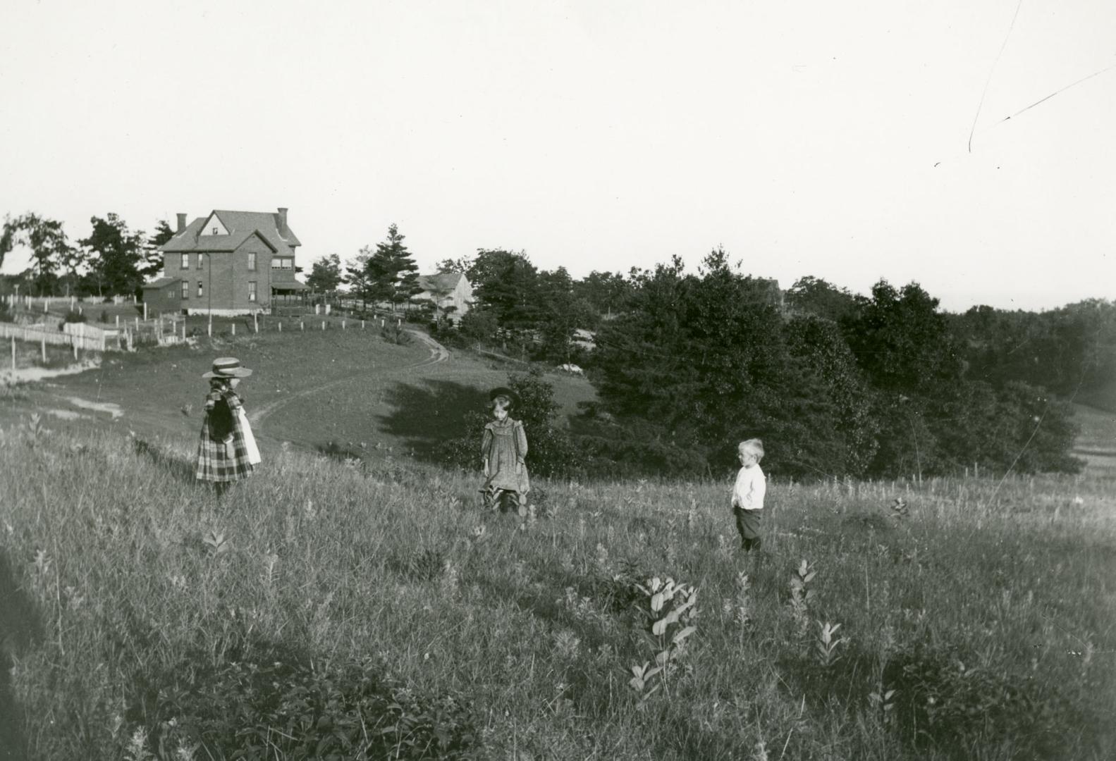 Mackintosh, Donald M., house, Morningside Avenue, northwest corner Kennedy Avenue