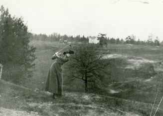 Swansea Golf Links, looking northeast from north of Morningside Avenue, between Dune St