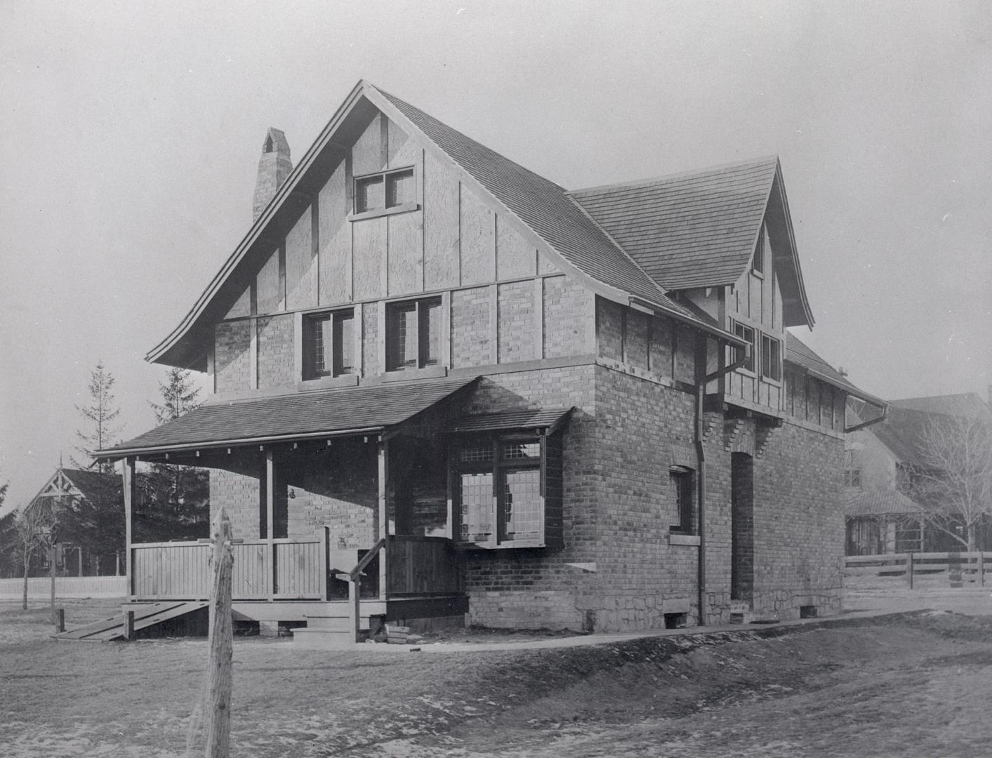 Staples, Owen, house, Hogarth Avenue, south side, between Ingham & Hampton Aves