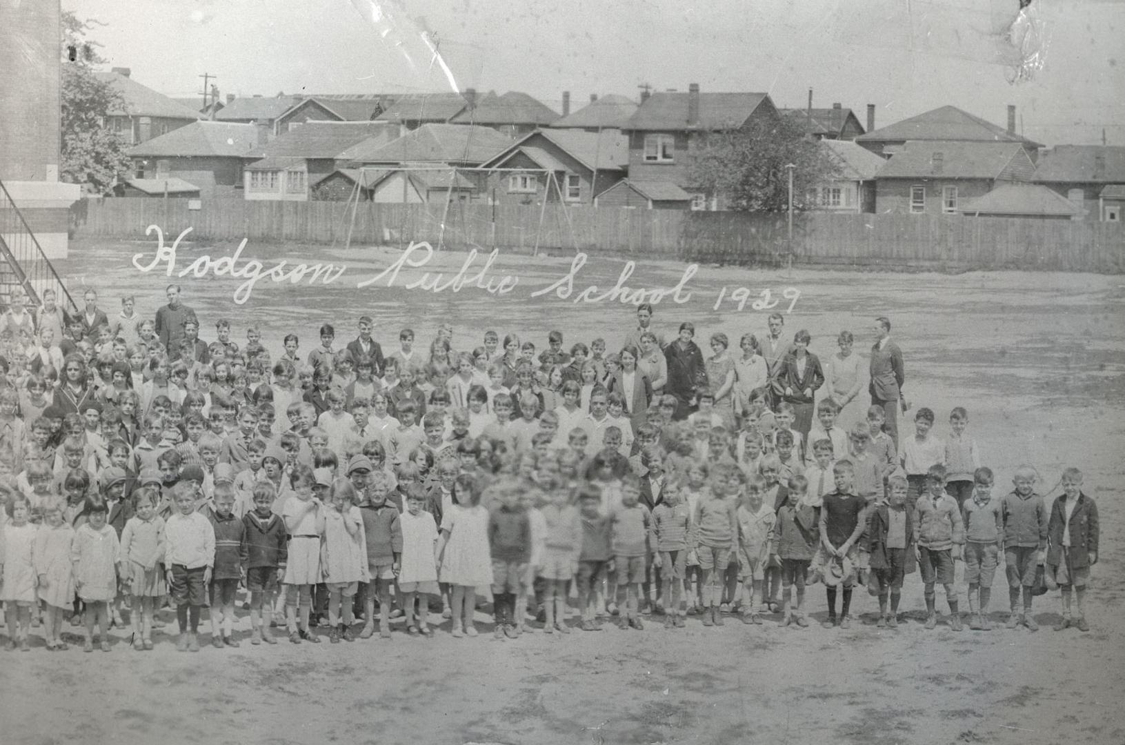 Hodgson Public School, Davisville Avenue, north side, between Mount Pleasant Road &amp; Belle A…