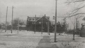 Playter, Richard, house, Playter Crescent, north side, at head of southern section of Playter Boulevard, looking e