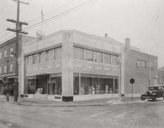 Consumers' Gas Co., North Toronto Showroom, Yonge St., southwest corner of St. Clements Ave. Im…