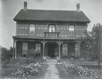 Playter, Richard, house, Playter Crescent, north side, at head of southern section of Playter Boulevard, looking n