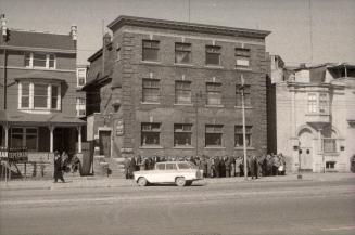 Scott Mission, Spadina Avenue, w, side, north of College St