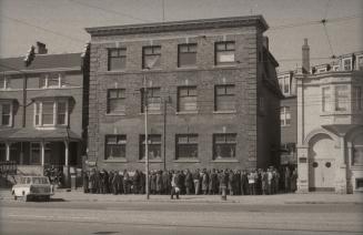 Scott Mission, Spadina Avenue, w, side, north of College St