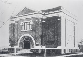 Bedford Park Public School, Ranleigh Avenue, south side, between Yonge Street &amp; Mount Pleas…