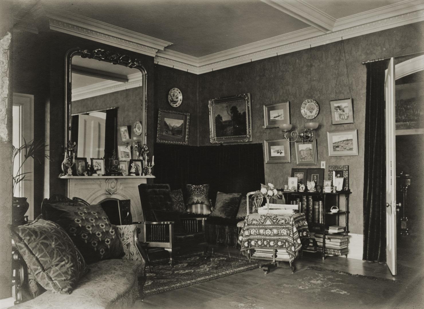 Wilkie, Daniel R., house, 432 Sherbourne St., west side, between Carlton & Wellesley Streets, INTERIOR, drawing-room. Toronto, Ontario