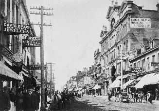 Yonge Street, King To Queen Streets, looking north from south of Temperance St