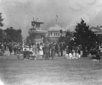 C.N.E., Fountain (Gooderham)