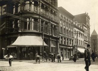 King Street East, north side, looking east from Victoria St